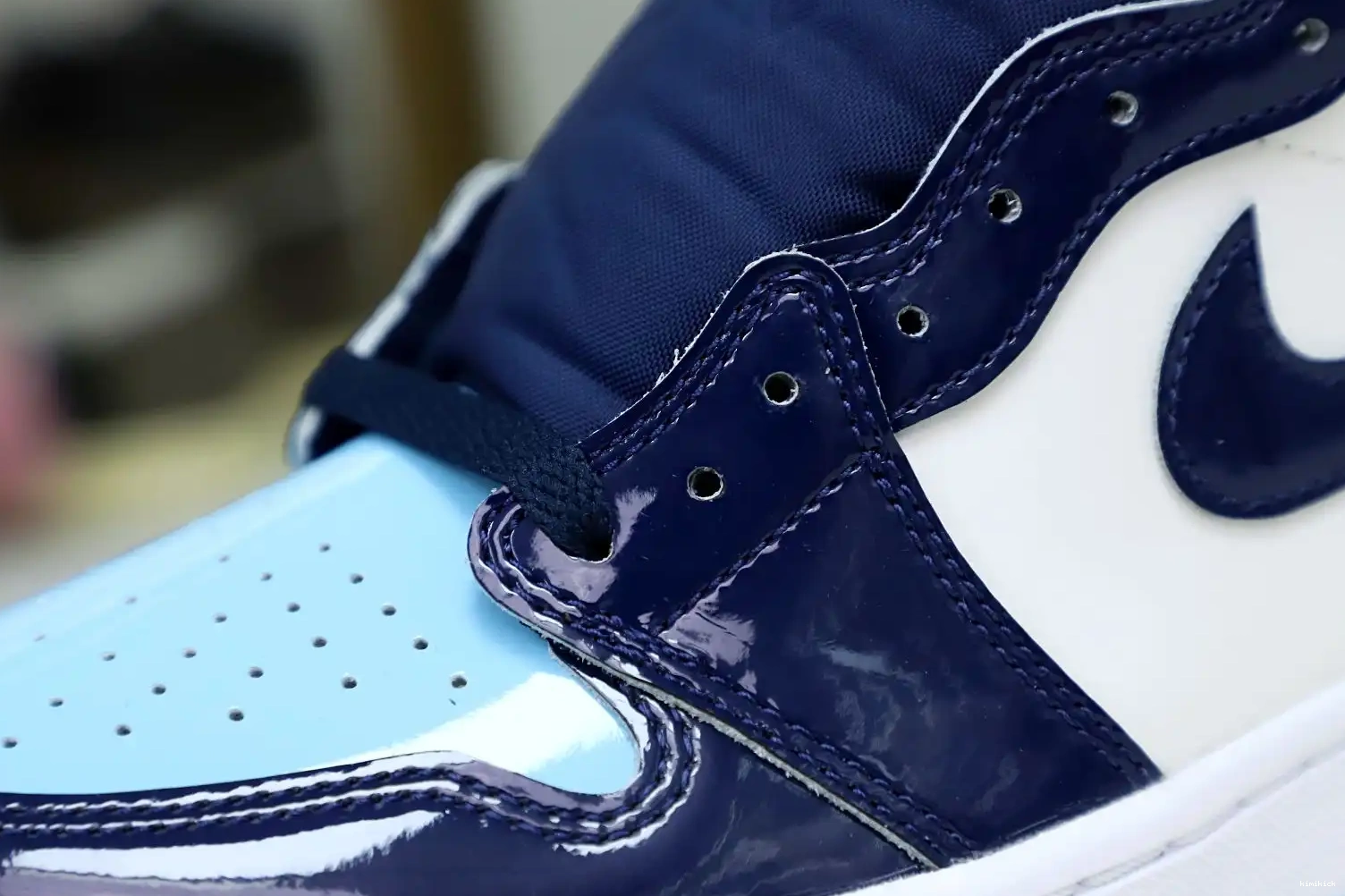 AIR 'BLUE CHILL' JORDAN RETRO HIGH 1 WMNS OG Kimikick 0508